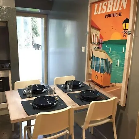 شقة New! Charming Flat At Great Location! *