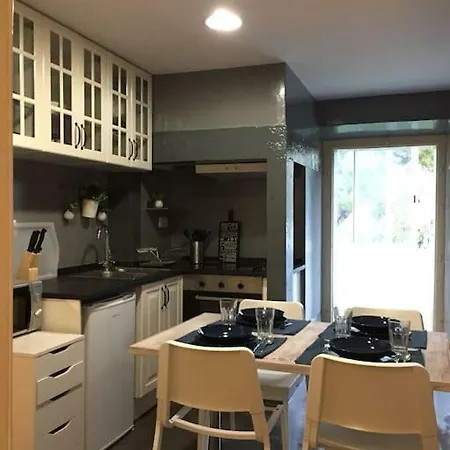 New! Charming Flat At Great Location! Апартаменты